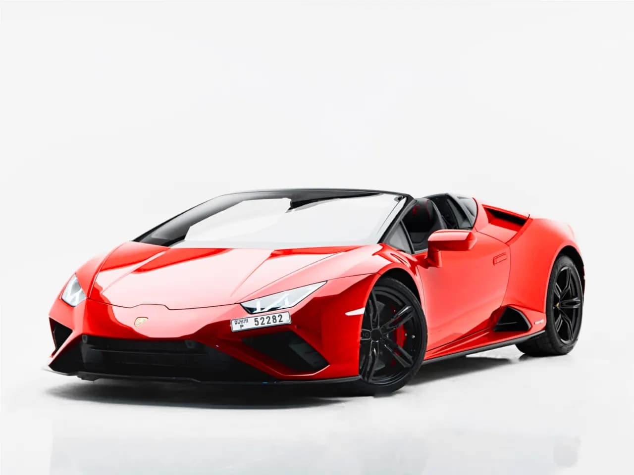 Rent Lamborghini Huracán EVO in Dubai
